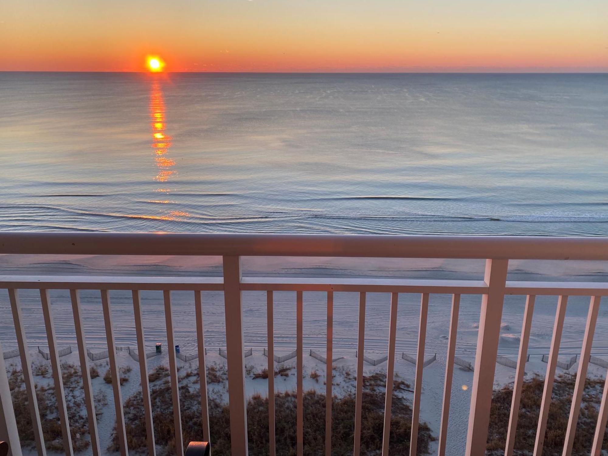 Camelot By The Sea Ocean Front Condo Myrtle Beach Exteriér fotografie